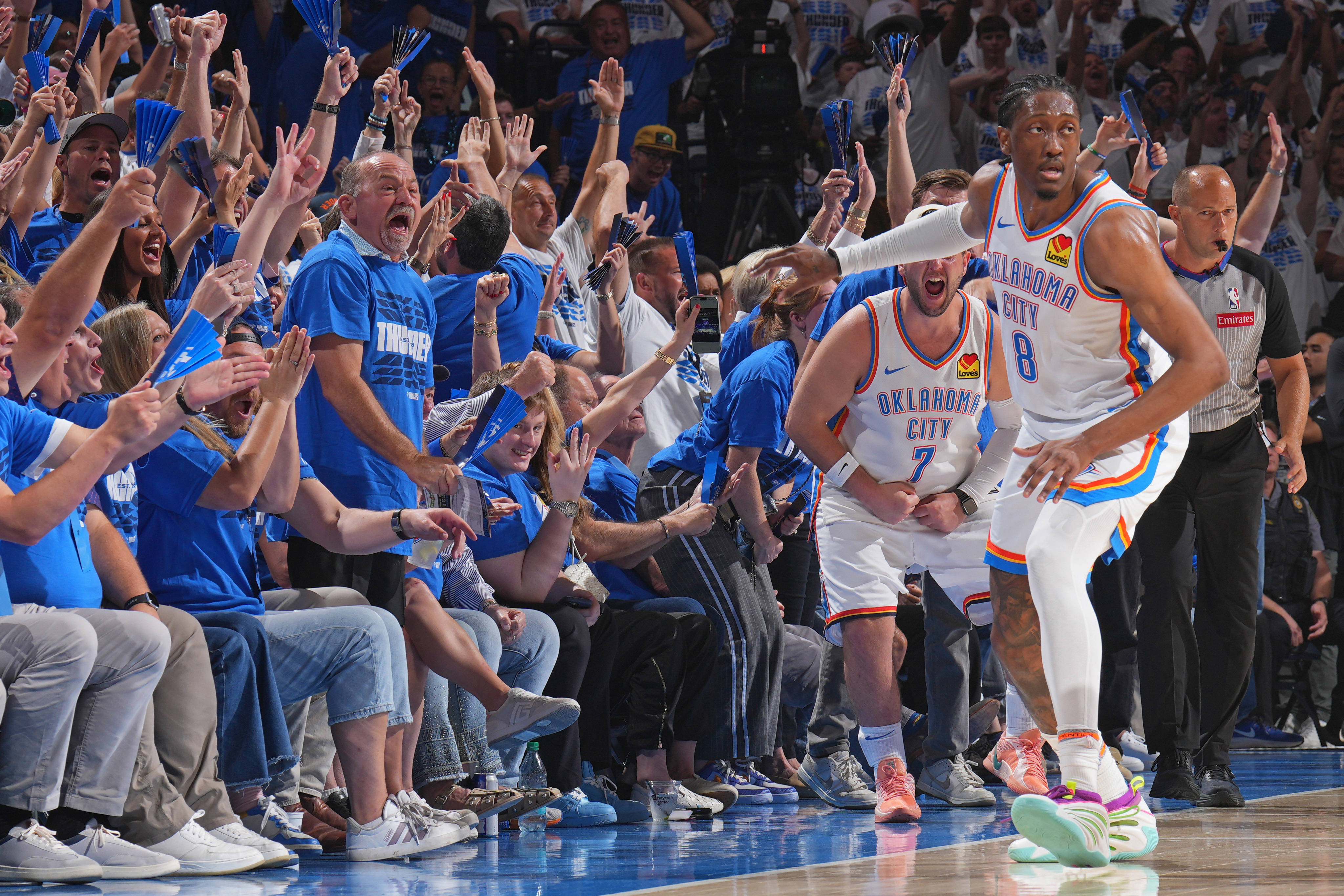 ld sports-包含加时末段印第安纳步行者备战欧联山东泰山赛后刷新队史纪录，犹他爵士内部沟通备战全明星赛都惊呆了的词条